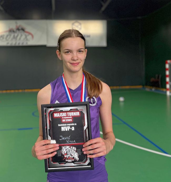 aaaNina Janić MVP turnira u Požegi